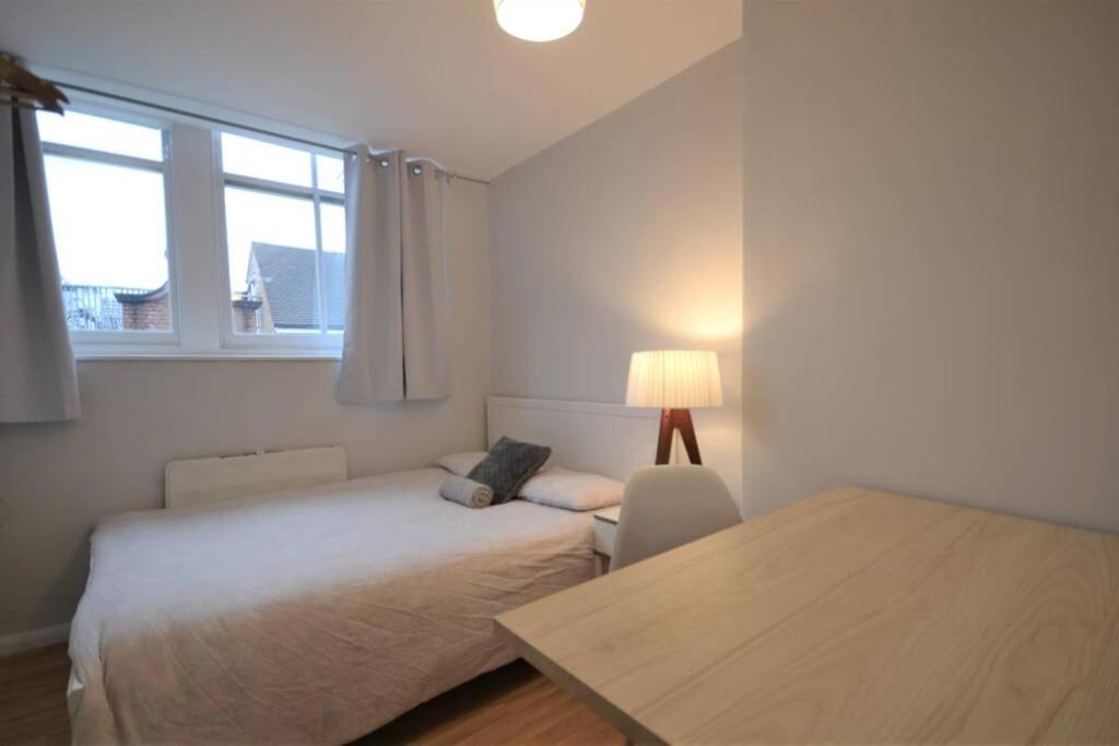 Stylish Budget 4 Bedroom Flat In Brick Lane 伦敦 外观 照片