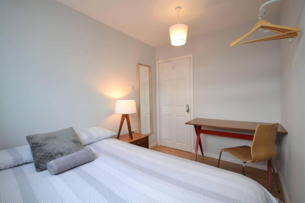 Stylish Budget 4 Bedroom Flat In Brick Lane 伦敦 外观 照片